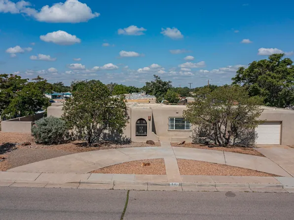 1501 Alvarado Dr NE, Albuquerque, NM 87110