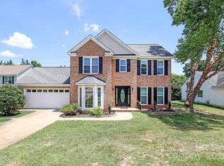 2916 Dairywood Ln, Monroe, NC 28110