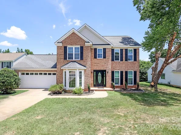 2916 Dairywood Ln, Monroe, NC 28110