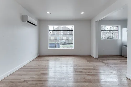 1312 N Francis Ave #11 Photo 1