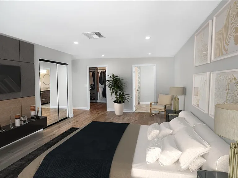 22934 Roscoe Blvd — Photo 7