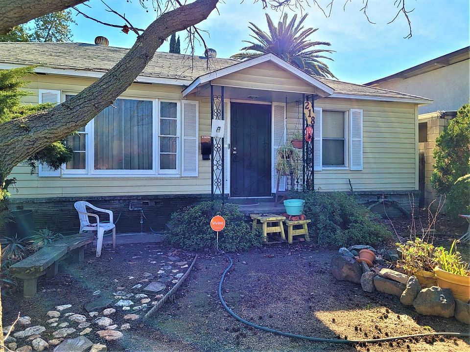 1st image of 218 Santiago Ave