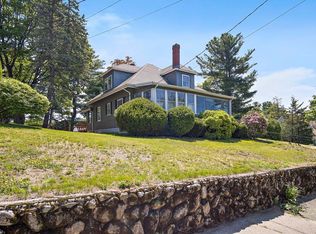 11 Keene St, Stoneham, MA 02180