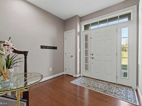 4th image of 7913 Culloden Crest Ln