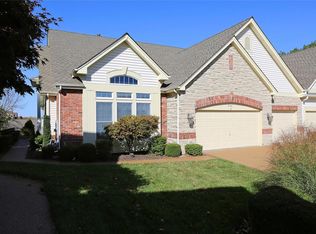 700 Stonebluff Ct, Chesterfield, MO 63005