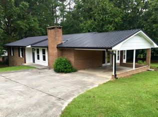 141 Pine St, Calhoun, GA 30701