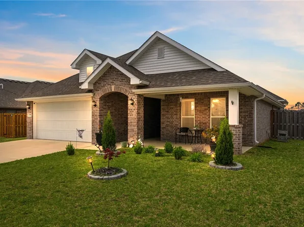 2408 England Ln, Pea Ridge, AR 72751