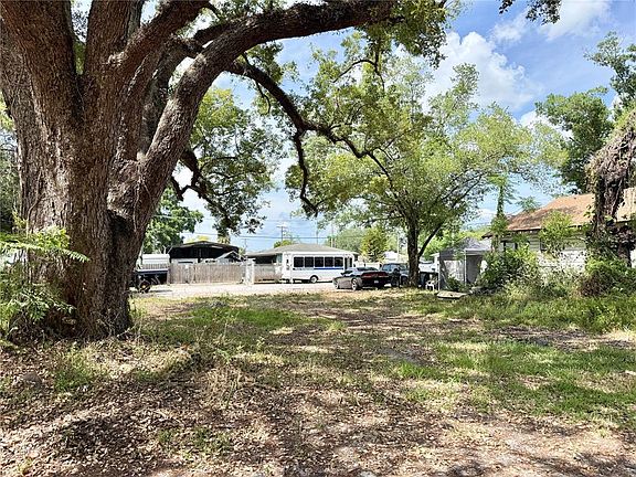 2nd image of 3417 E 11TH AVE LOT 1