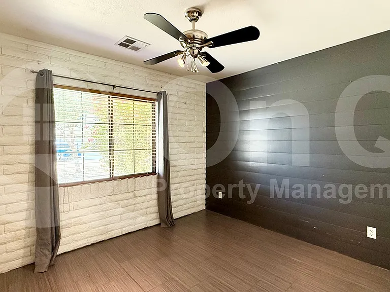 5702 W Royal Palm Rd — Photo 13