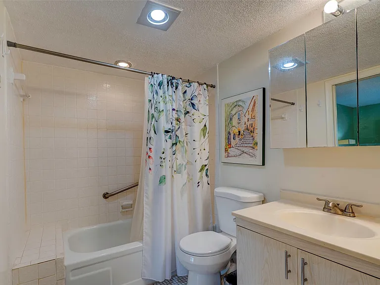 3102 Portofino Point #K3 — Photo 19