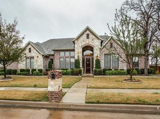 1202 Diamond Leaf Dr, Corinth, TX 76208