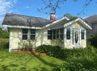78 Columbus Ave, Niantic, CT 06357