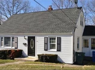 110 Grandview Ave, Hamden, CT 06514