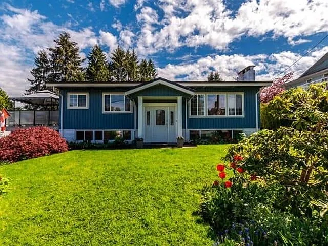 4 bed, 2200 sqft, $3,450 — Photo 1