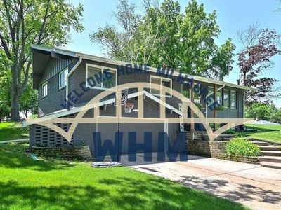 18365 Arden Ave, Brookfield, WI, 53045