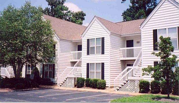 1st image of 617 Ironwood Dr