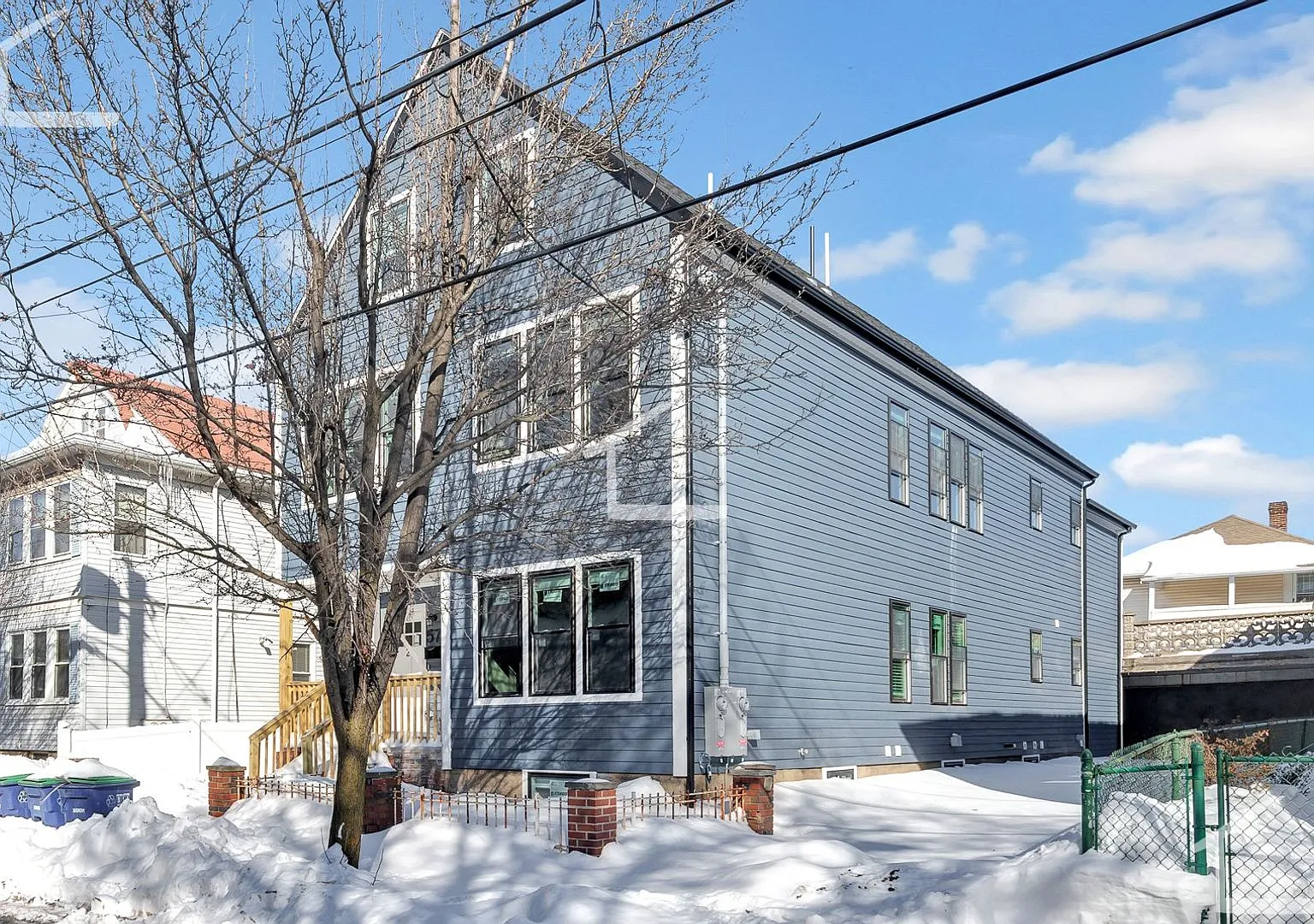 7bed 3bath house in Somerville is now available — Photo 2