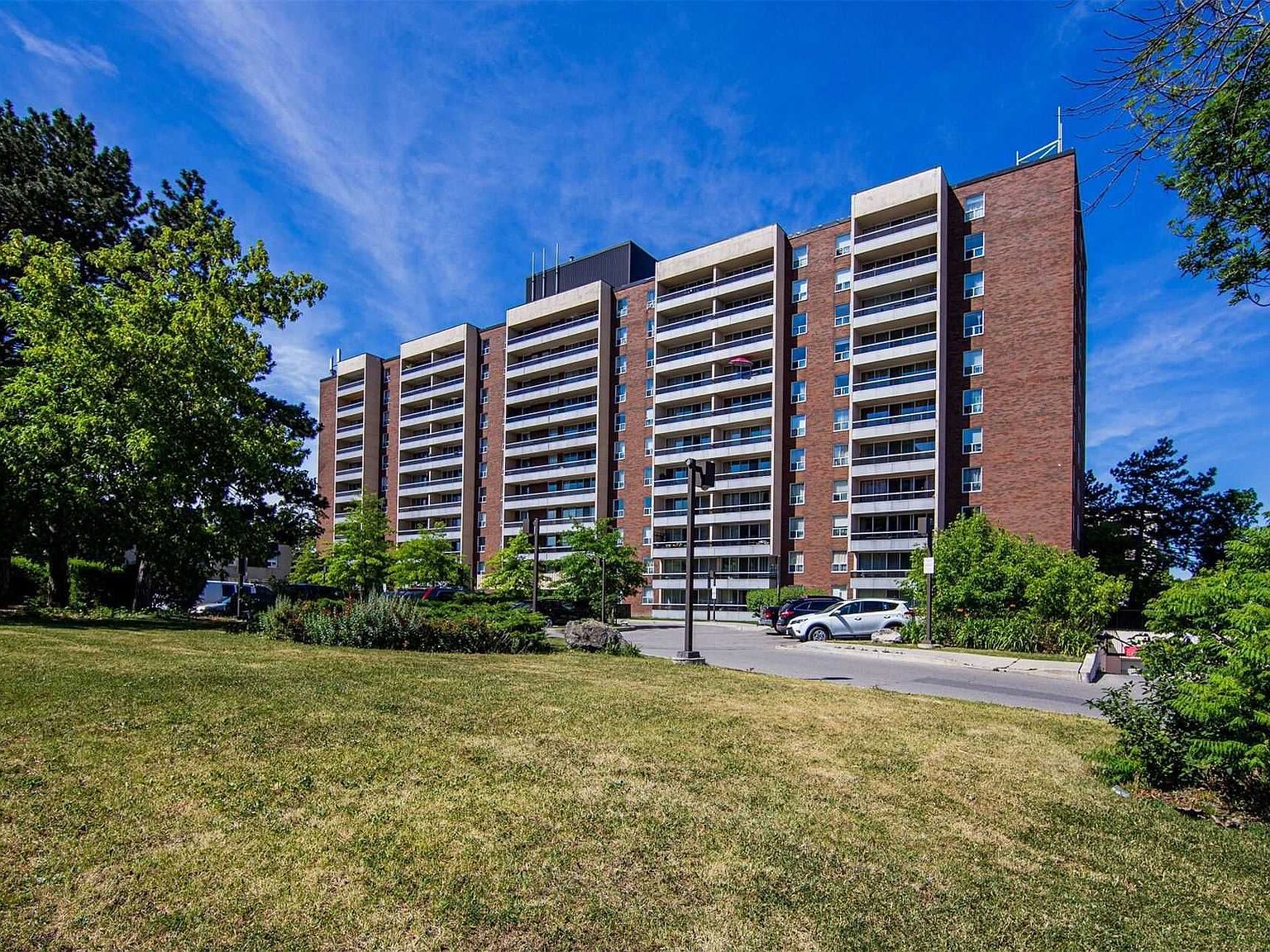 31 Four Winds Dr 103, Toronto, ON M3J 1K9 Zillow