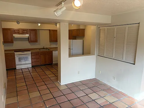 Richardson Court Apartments Photo 1