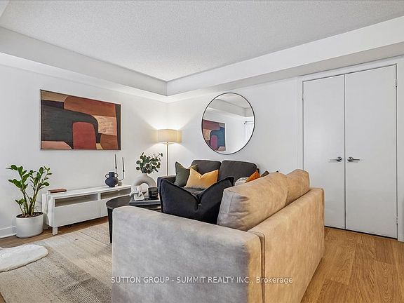 2nd image of 100 Western Battery Rd #1012