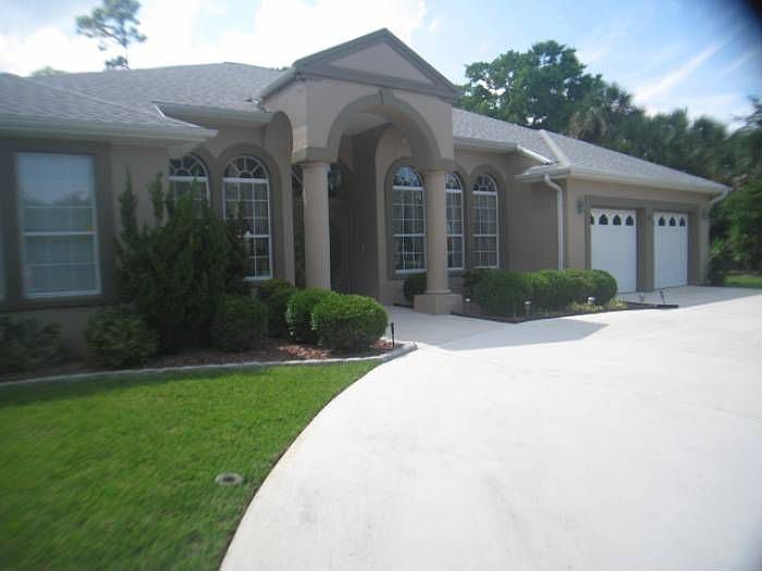 67 Cimmaron Dr Front View