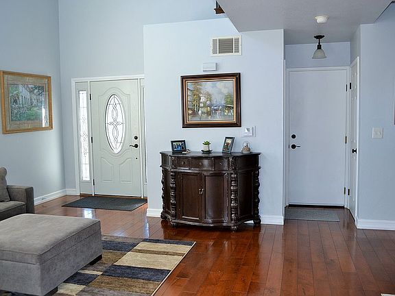 5th image of 1128 Knottingham St