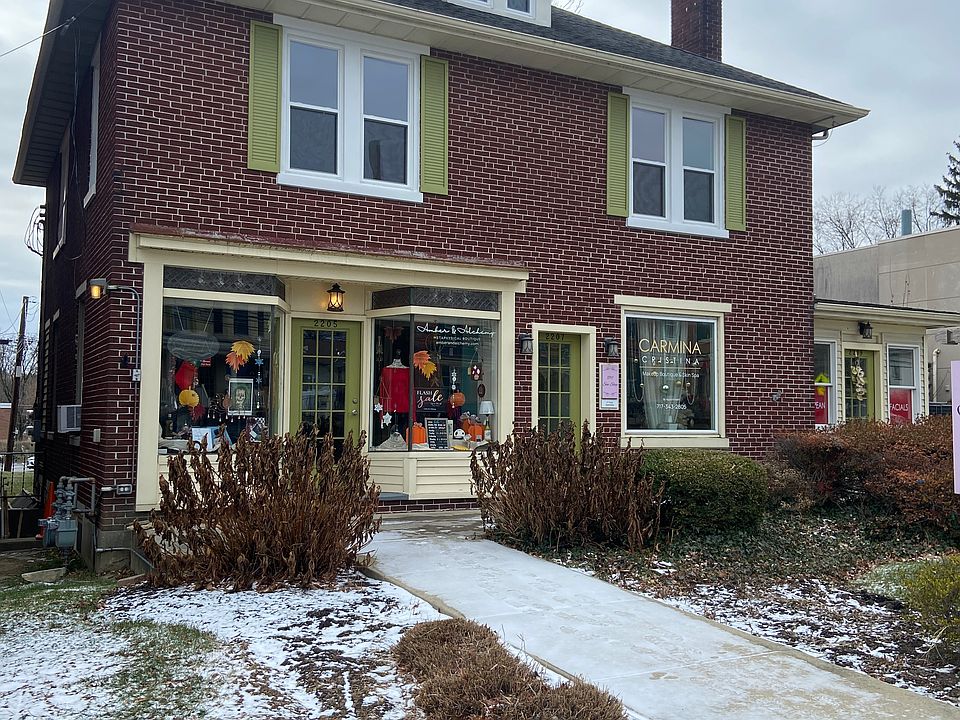 1st image of 2207 Market St #4