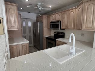 2420 N 37th Ave, Hollywood, FL 33021