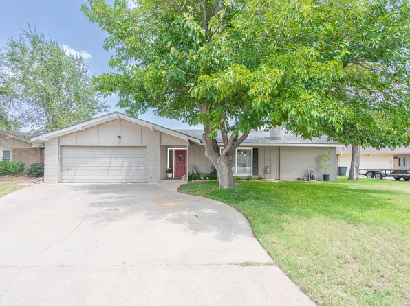 2604 Spartan Dr, Midland, TX 79705