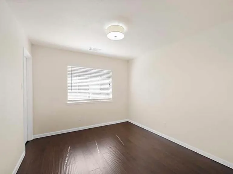Branching Oak Ct — Photo 18