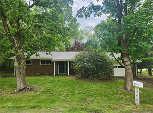 123 Gregden Rd, Butler, PA 16001