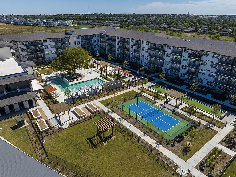 Amberlin Georgetown 55+ Active Adult — Photo 14