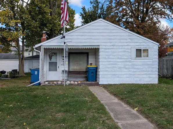 1118 E 4th St, Mishawaka, IN 46544