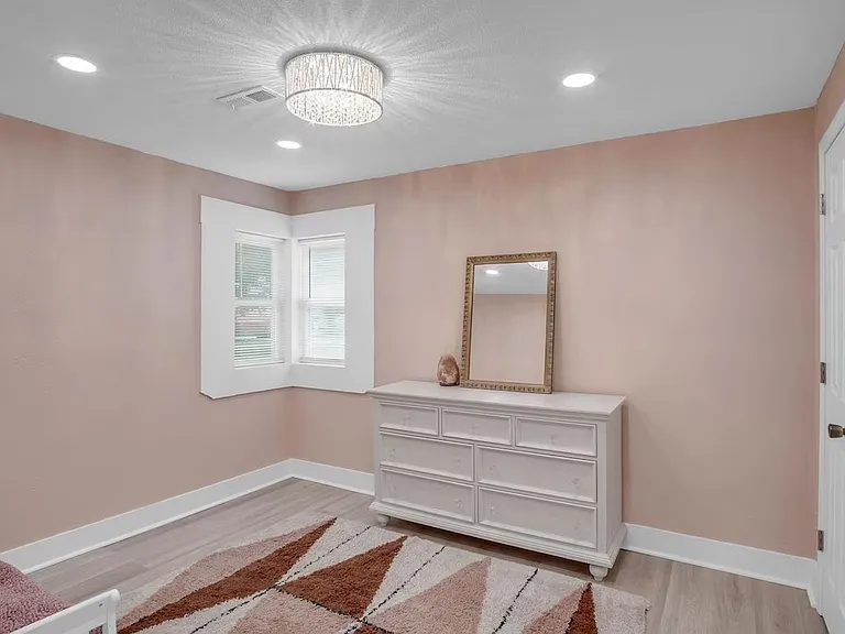 522 Sunnyside Ct — Photo 8