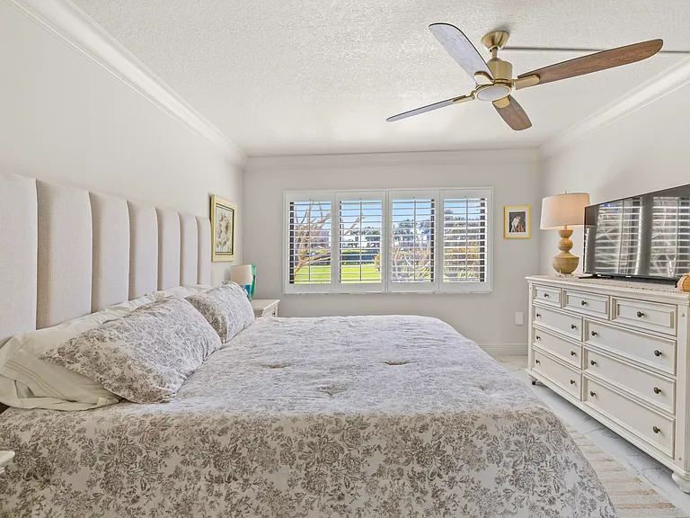 2400 S Ocean Dr #913 — Photo 16