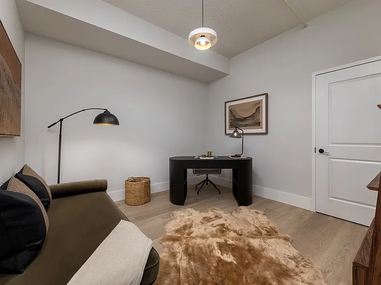 Hudson House West — Photo 11