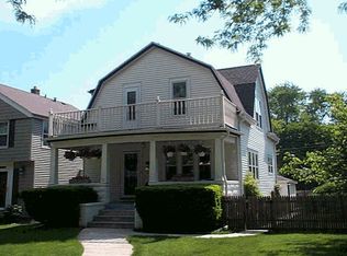 4816 N Larkin St, Whitefish Bay, WI 53217