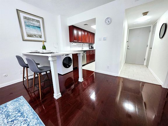 5th image of 1800 Lavaca St APT 102