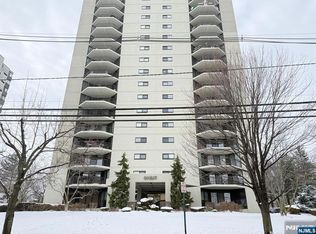 245 Prospect Ave APT 3D, Hackensack, NJ 07601