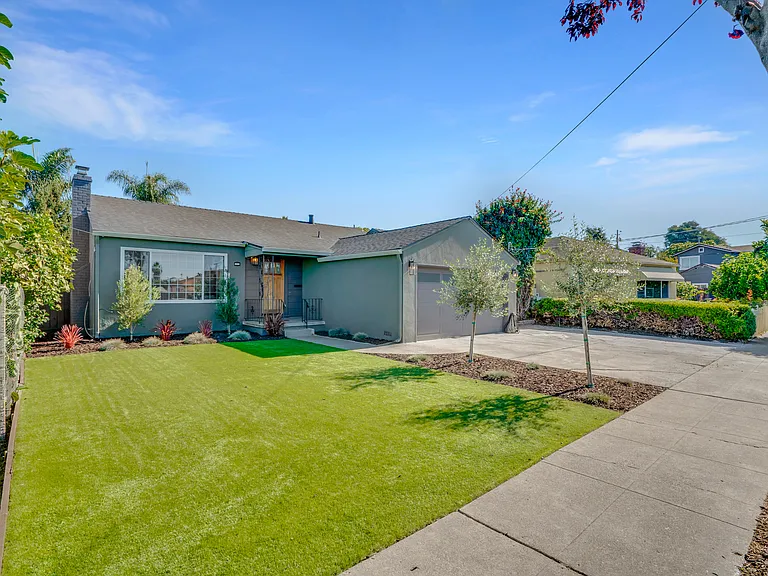 Leonard Dr — Photo 7