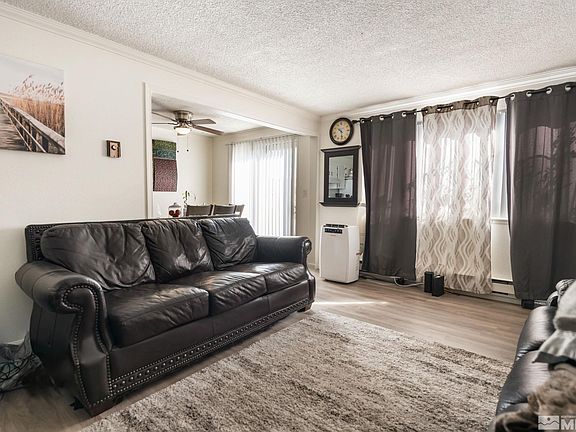 5th image of 3240 Woodside Dr APT 3
