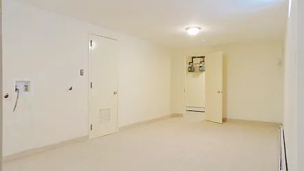 Sold by Matthew Gros-Werter, LREB 