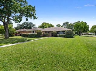 10802 Cedarhurst Dr, Houston, TX 77096