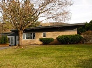 7 Valley Ln, Easthampton, MA 01027