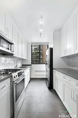 Rented by Mirador Real Estate | media 30