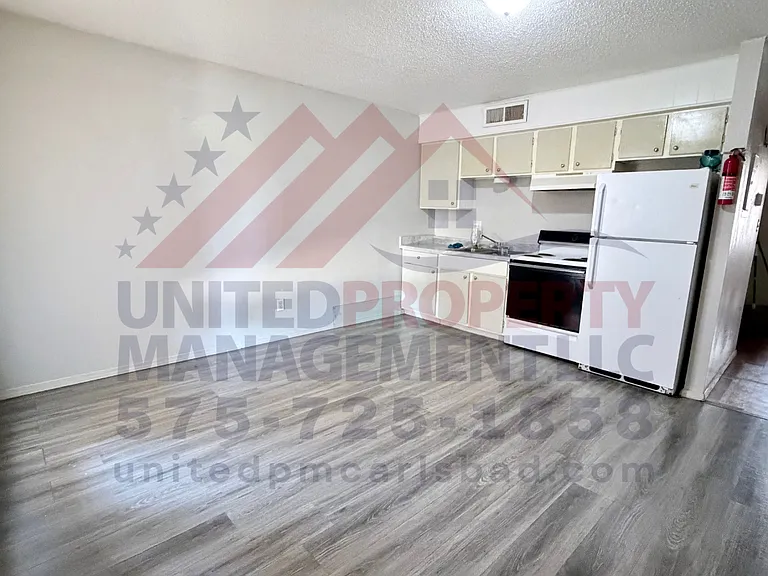 1018 Lamont St — Photo 1