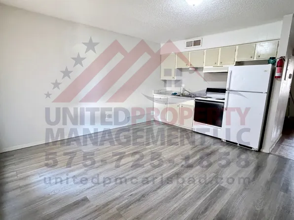 Northbrook, 1018 Lamont St #16, Carlsbad, NM 88220