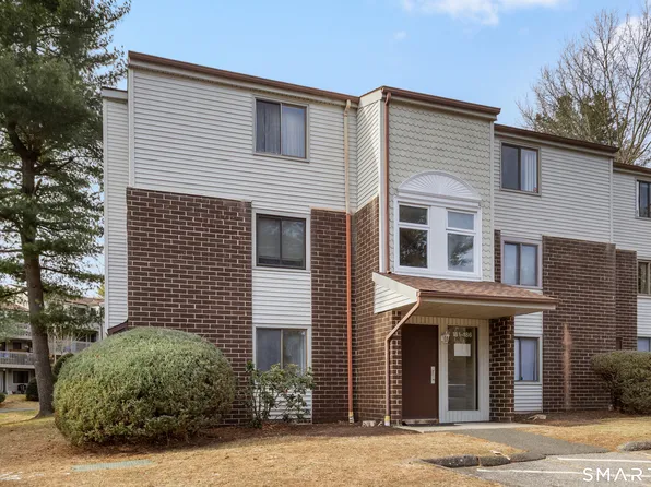 7 Padanaram Road #I181, Danbury, CT 06811