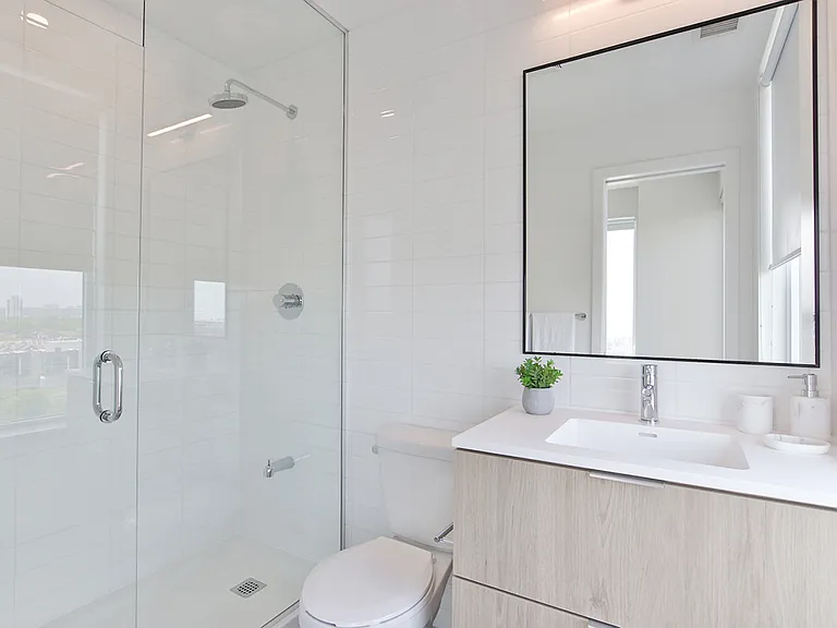 25 Nicholas Ave — Photo 64