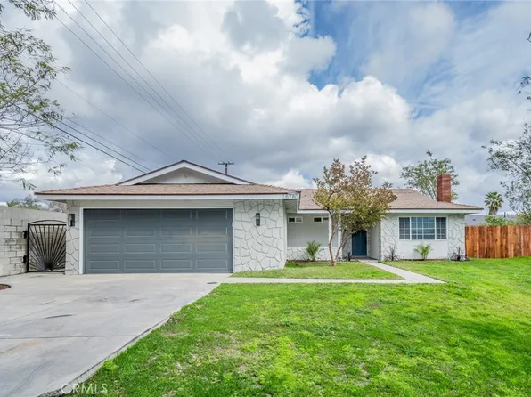 15780 Redbud Ct, Fontana, CA 92335